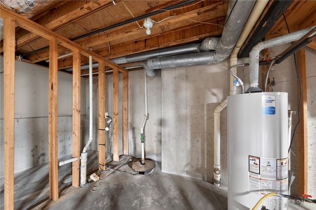 6800 Deer Bluff Drive, Dayton, OH 45424