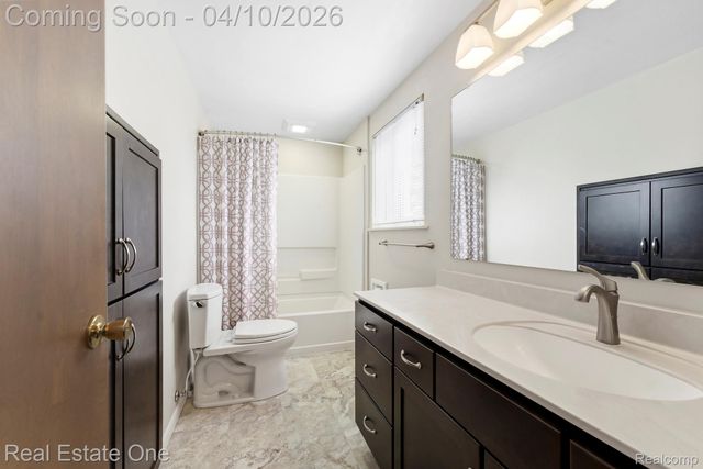 14262 Dundee Street, Riverview, MI 48193