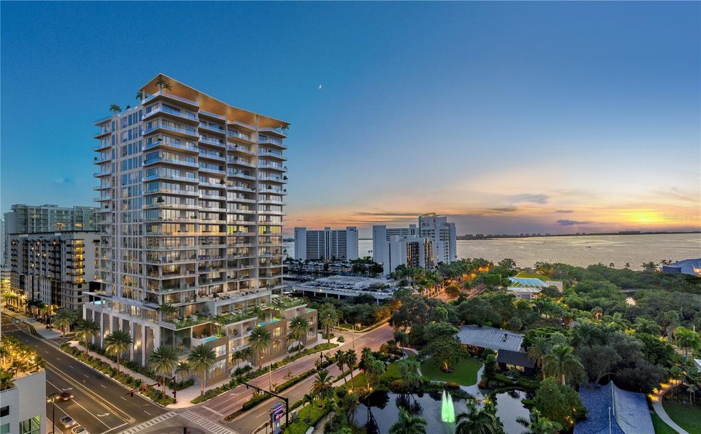 668 QUAY COMMONS 1604, Sarasota, FL 34236
