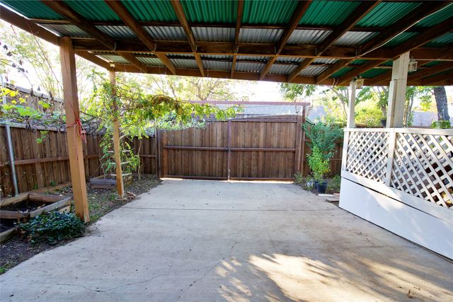 2025 High Bluff Drive, Garland, TX 75041