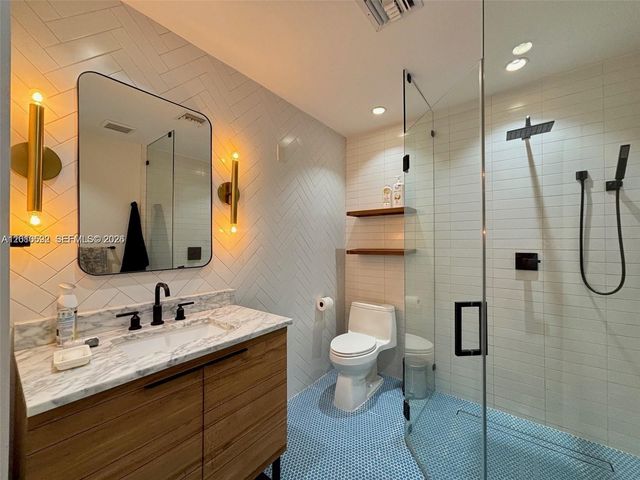 9472 Byron Ave, Surfside, FL 33154