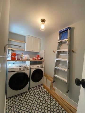 9472 Byron Ave, Surfside, FL 33154