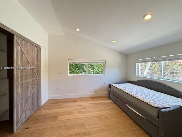 9472 Byron Ave, Surfside, FL 33154