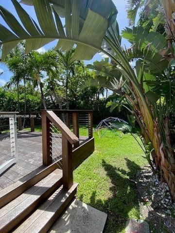 9472 Byron Ave, Surfside, FL 33154