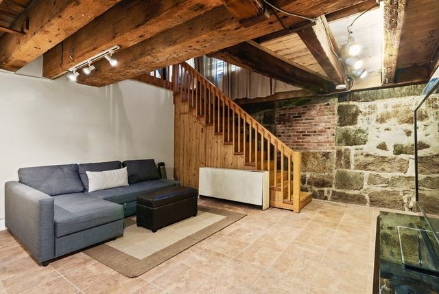 90 Commercial St 1A, Boston, MA 02109