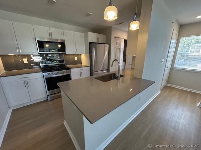 138 Hollow Tree Ridge Road 1523, Darien, CT 06820