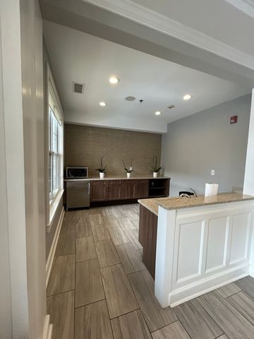 138 Hollow Tree Ridge Road 1523, Darien, CT 06820