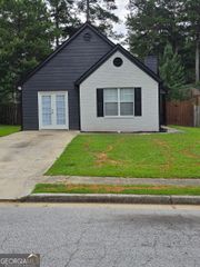 1488 Cain Court N, Douglasville, GA 30134