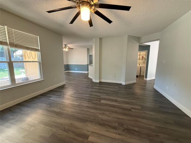 20808 Jumpers Delight LN, Pflugerville, TX 78660