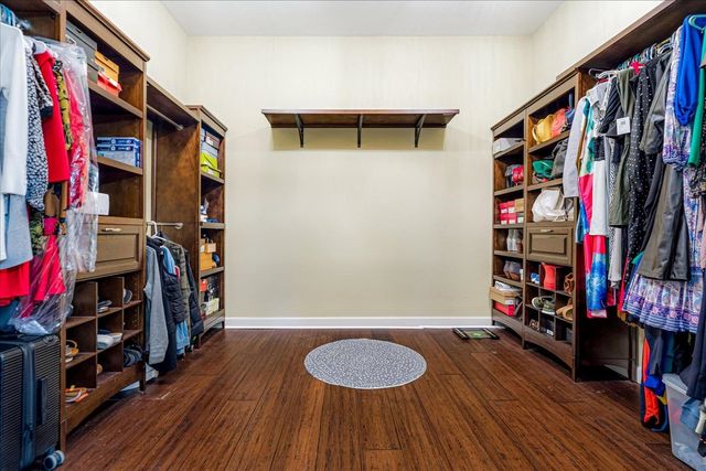 9655 GRAYS MEADOW DR, Cordova, TN 38018