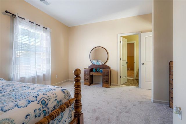 9655 GRAYS MEADOW DR, Cordova, TN 38018