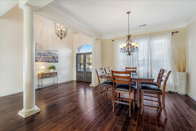 9655 GRAYS MEADOW DR, Cordova, TN 38018