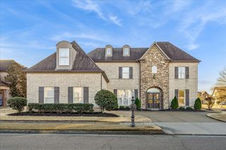 9655 GRAYS MEADOW DR, Cordova, TN 38018