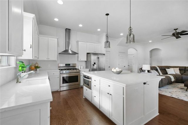 123 Angel Falls Lane, Springdale, AR 72762