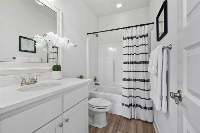 123 Angel Falls Lane, Springdale, AR 72762