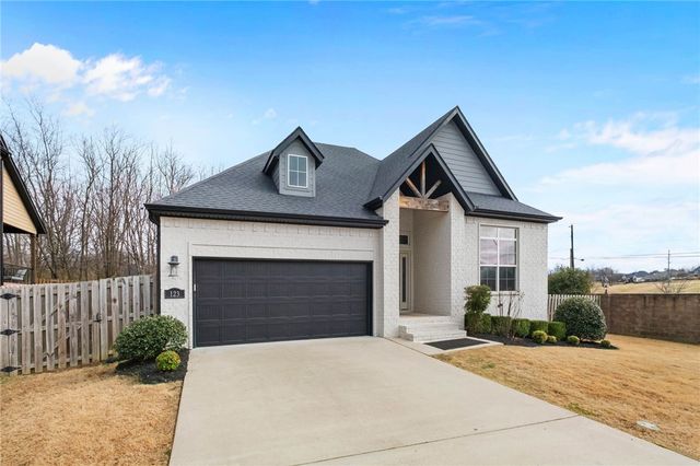 123 Angel Falls Lane, Springdale, AR 72762