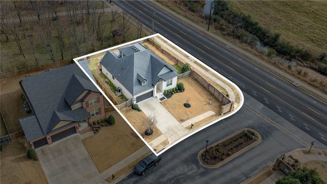 123 Angel Falls Lane, Springdale, AR 72762