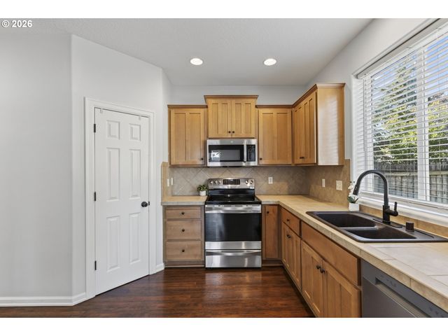 16514 Ne 12TH Ave, Ridgefield, WA 98642