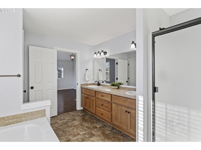 16514 Ne 12TH Ave, Ridgefield, WA 98642