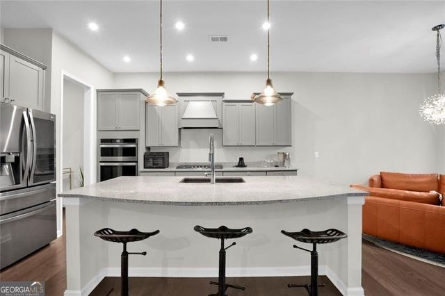 3855 Tamberly Way, Kennesaw, GA 30152