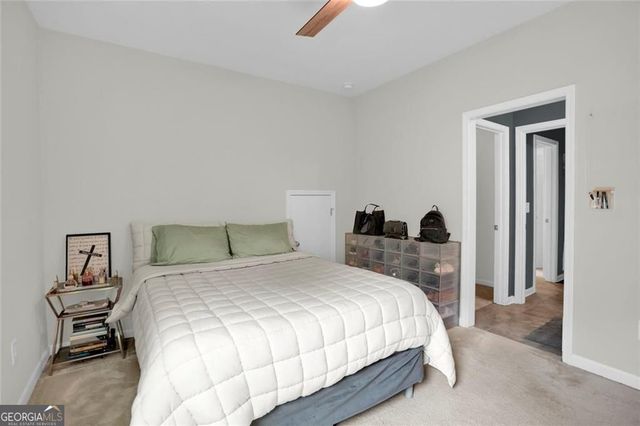 3855 Tamberly Way, Kennesaw, GA 30152
