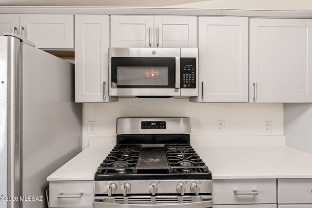 1718 S Avenida Regulo, Tucson, AZ 85710