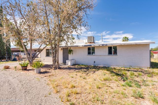 1718 S Avenida Regulo, Tucson, AZ 85710