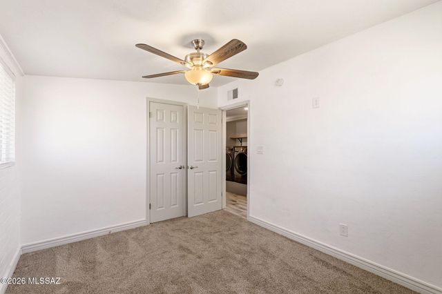 1718 S Avenida Regulo, Tucson, AZ 85710