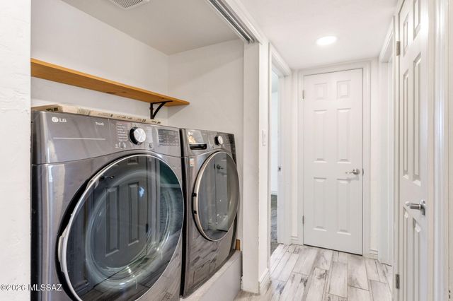 1718 S Avenida Regulo, Tucson, AZ 85710