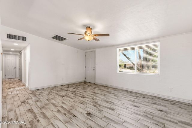 1718 S Avenida Regulo, Tucson, AZ 85710