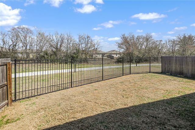 916 Toledo Bend Drive, College Station, TX 77845