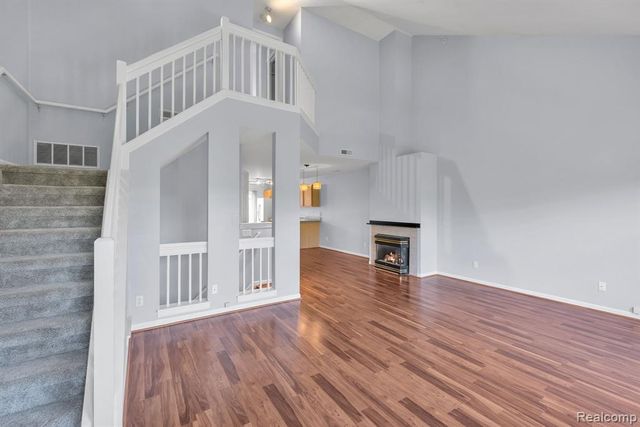 1854 Lindsay Lane, Ann Arbor, MI 48104