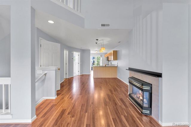 1854 Lindsay Lane, Ann Arbor, MI 48104