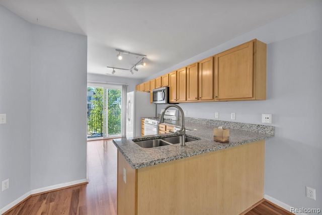 1854 Lindsay Lane, Ann Arbor, MI 48104