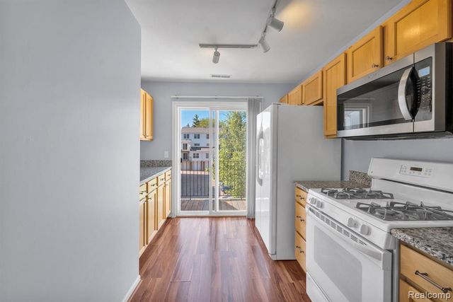 1854 Lindsay Lane, Ann Arbor, MI 48104