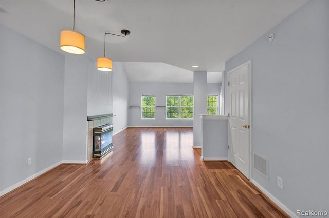 1854 Lindsay Lane, Ann Arbor, MI 48104