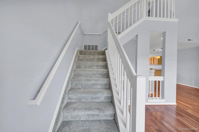 1854 Lindsay Lane, Ann Arbor, MI 48104