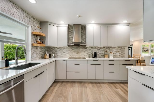 9511 SW 93rd St, Miami, FL 33176