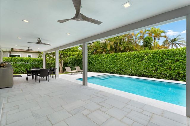 9511 SW 93rd St, Miami, FL 33176