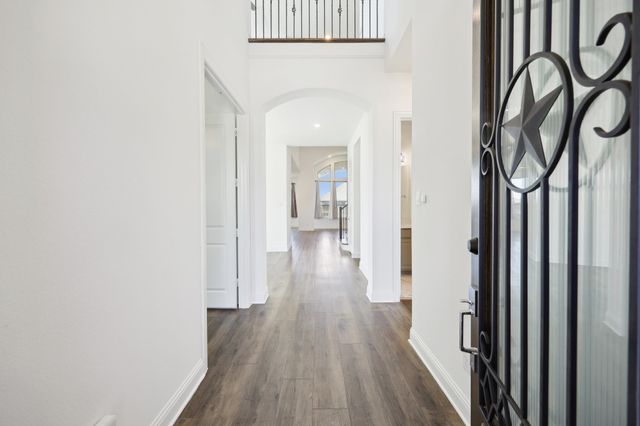 4101 Hawthorn Drive, Aubrey, TX 76227
