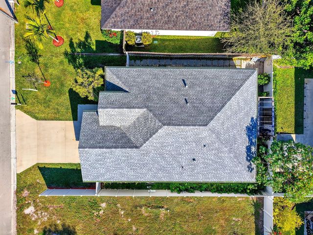 341 Oak Alley, Delray Beach, FL 33444