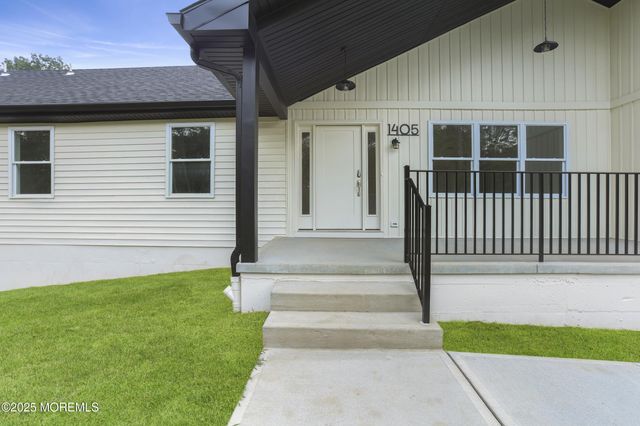 1405 Ridge Avenue, Jackson, NJ 08527