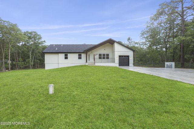 1405 Ridge Avenue, Jackson, NJ 08527