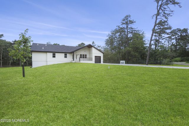 1405 Ridge Avenue, Jackson, NJ 08527