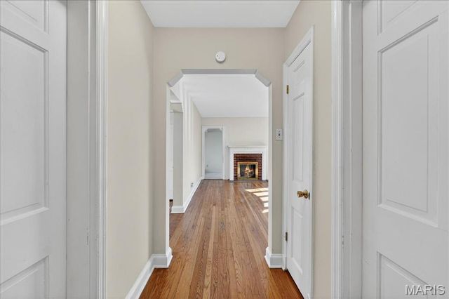 739 Glenvista Place, Glendale, MO 63122