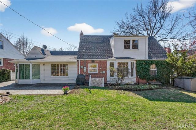 739 Glenvista Place, Glendale, MO 63122