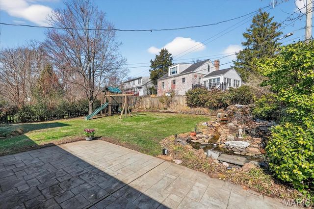 739 Glenvista Place, Glendale, MO 63122