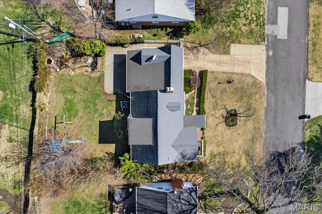 739 Glenvista Place, Glendale, MO 63122