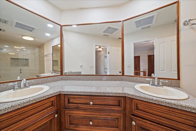 603 SPECK COURT, Tampa, FL 33613