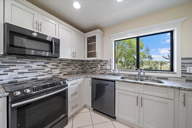 603 SPECK COURT, Tampa, FL 33613